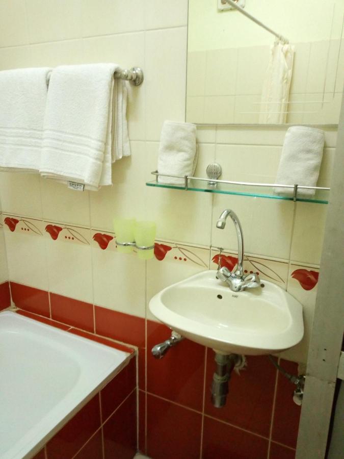 King'S Conference Centre Otel Bujumbura Dış mekan fotoğraf